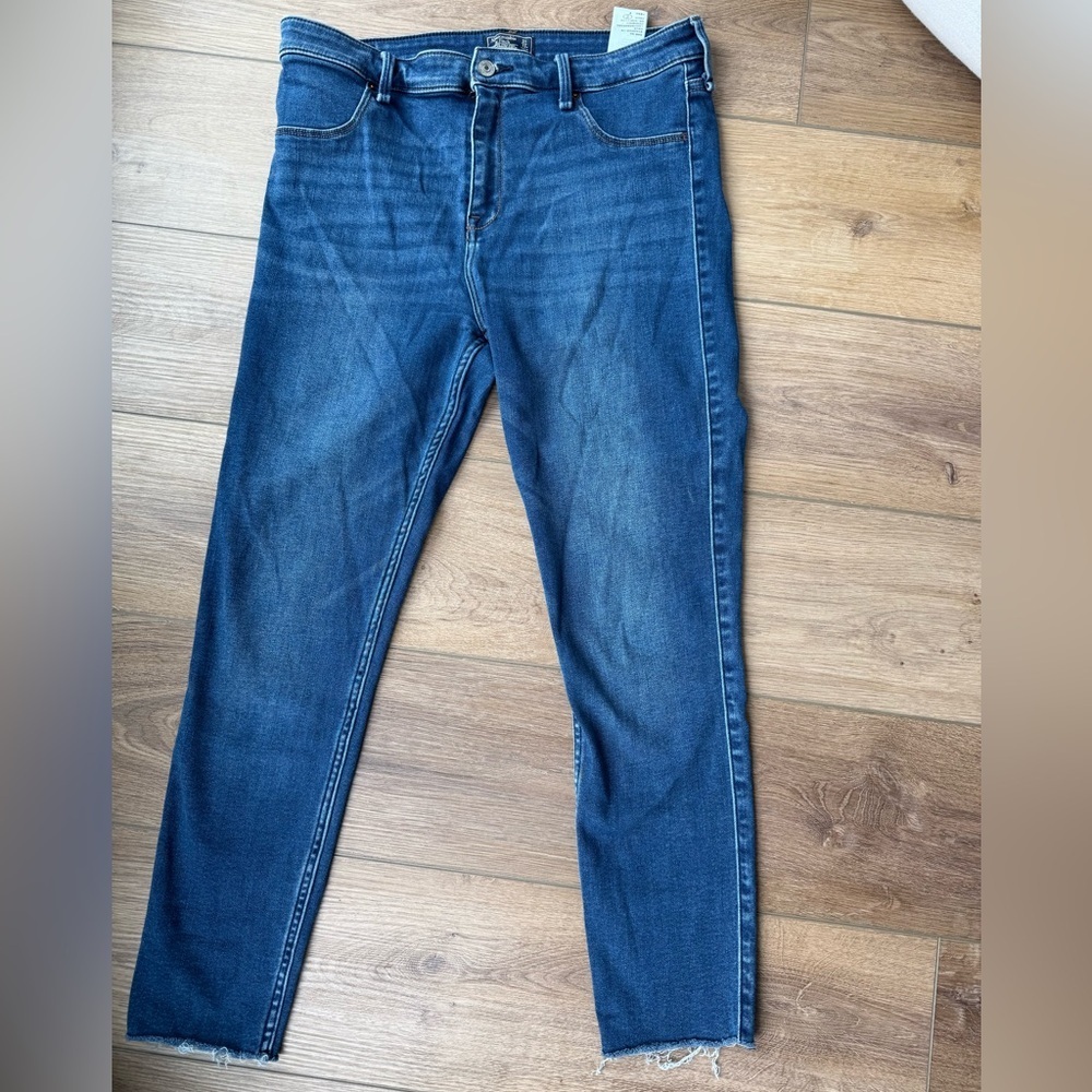 Abercrombie & Fitch Dark Blue Skinny Jeans High Rise